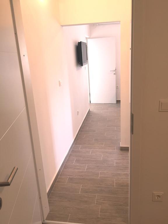 Apartments Valentino Supetarska Draga Exterior foto